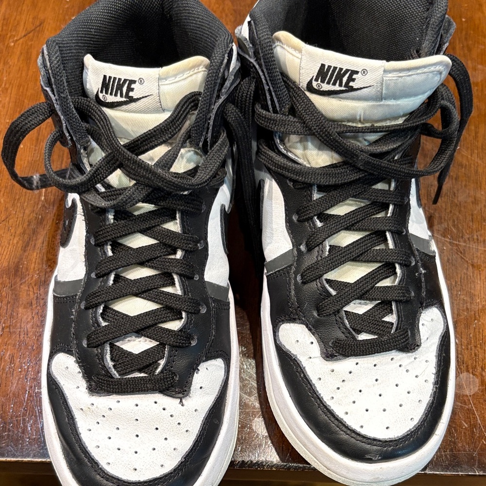 Nike Dual-Tone High-Top Sneakers Womens Size 6.5